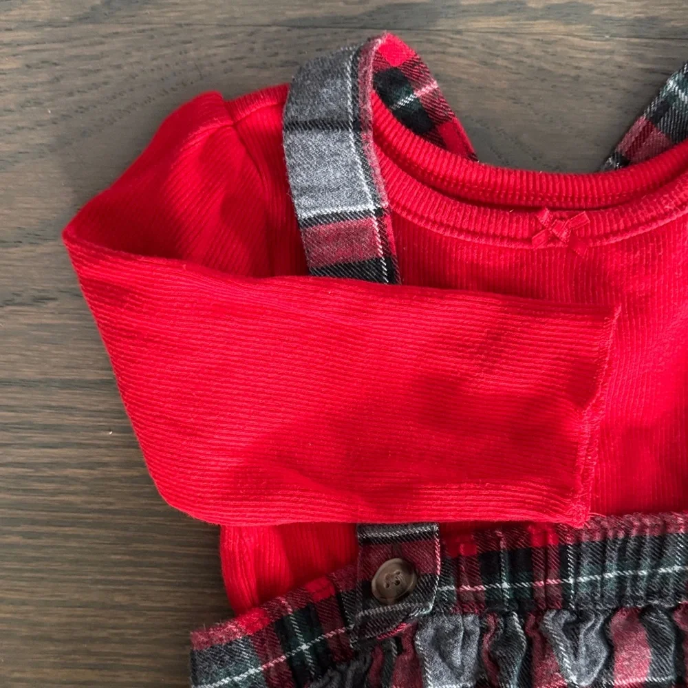 Carter’s 2-Piece Holiday Plaid Jumper Set | 6 Months